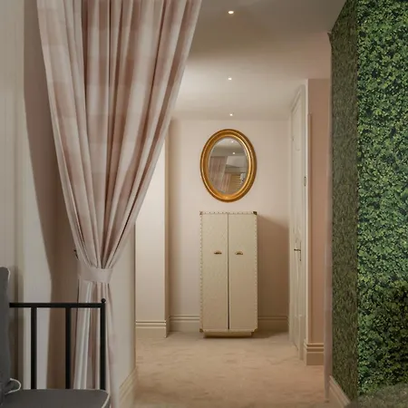 Nuvole Garden 5* 브루나테
